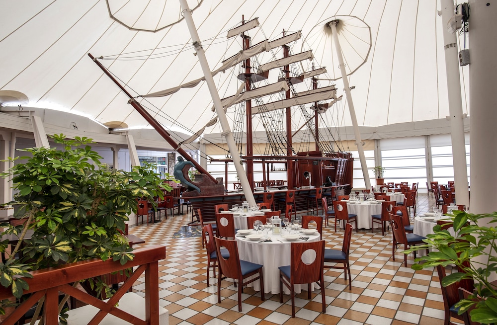 Los Zocos Club Resort 57/66