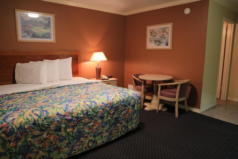 OYO Hotel Beeville US 181 19/64