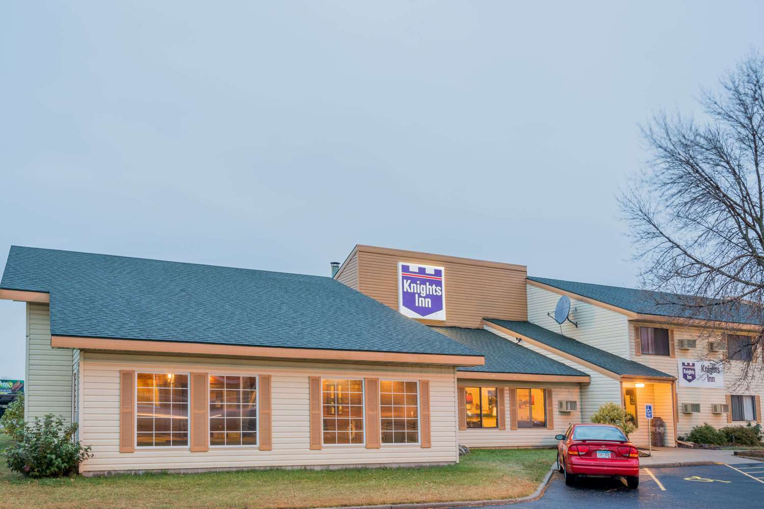 Knights Inn Litchfield 2/24