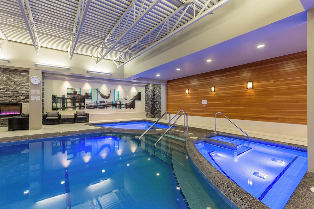 Peaks Hotel & Suites 22/50