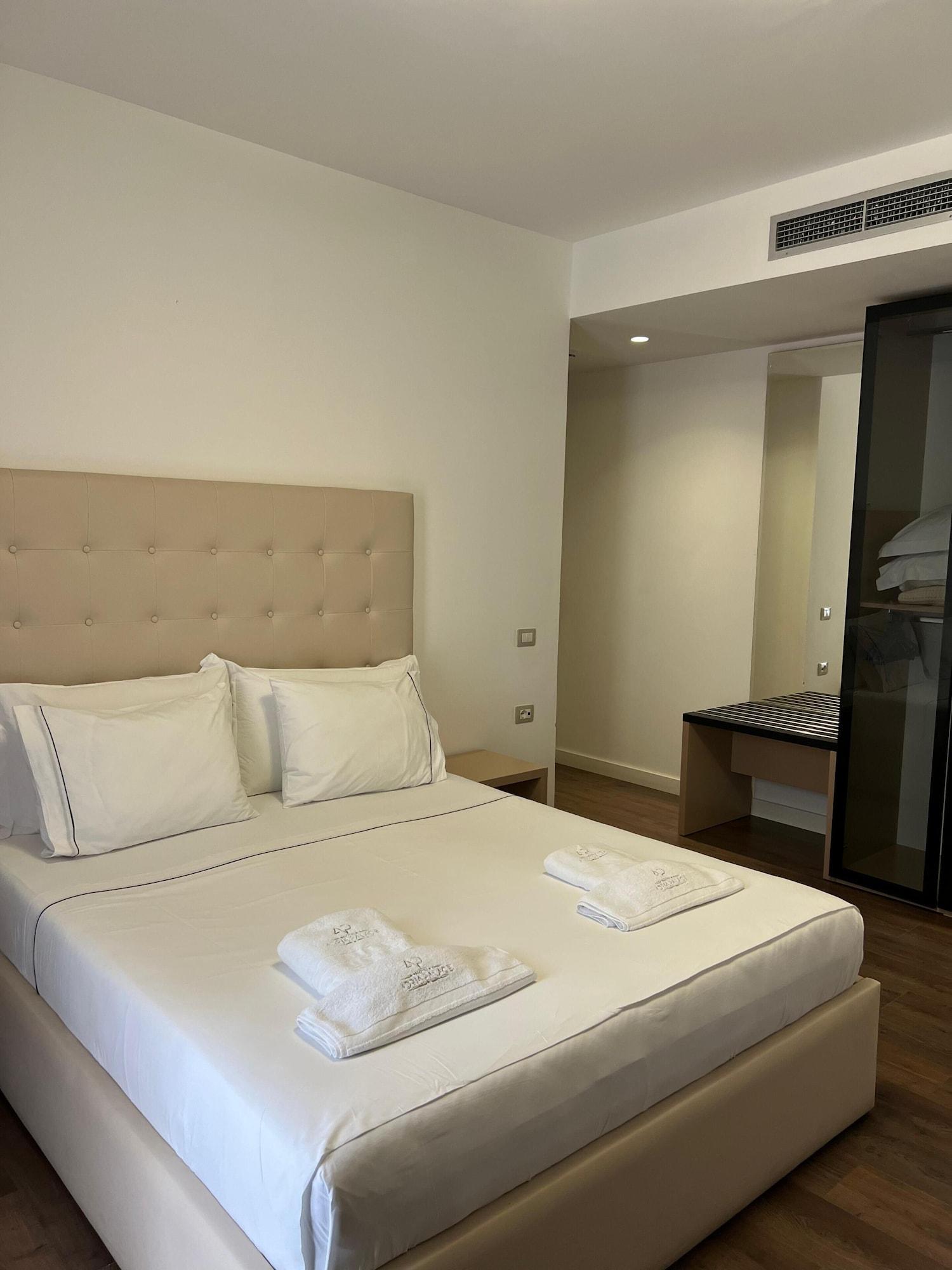 Adria Palace 26/64