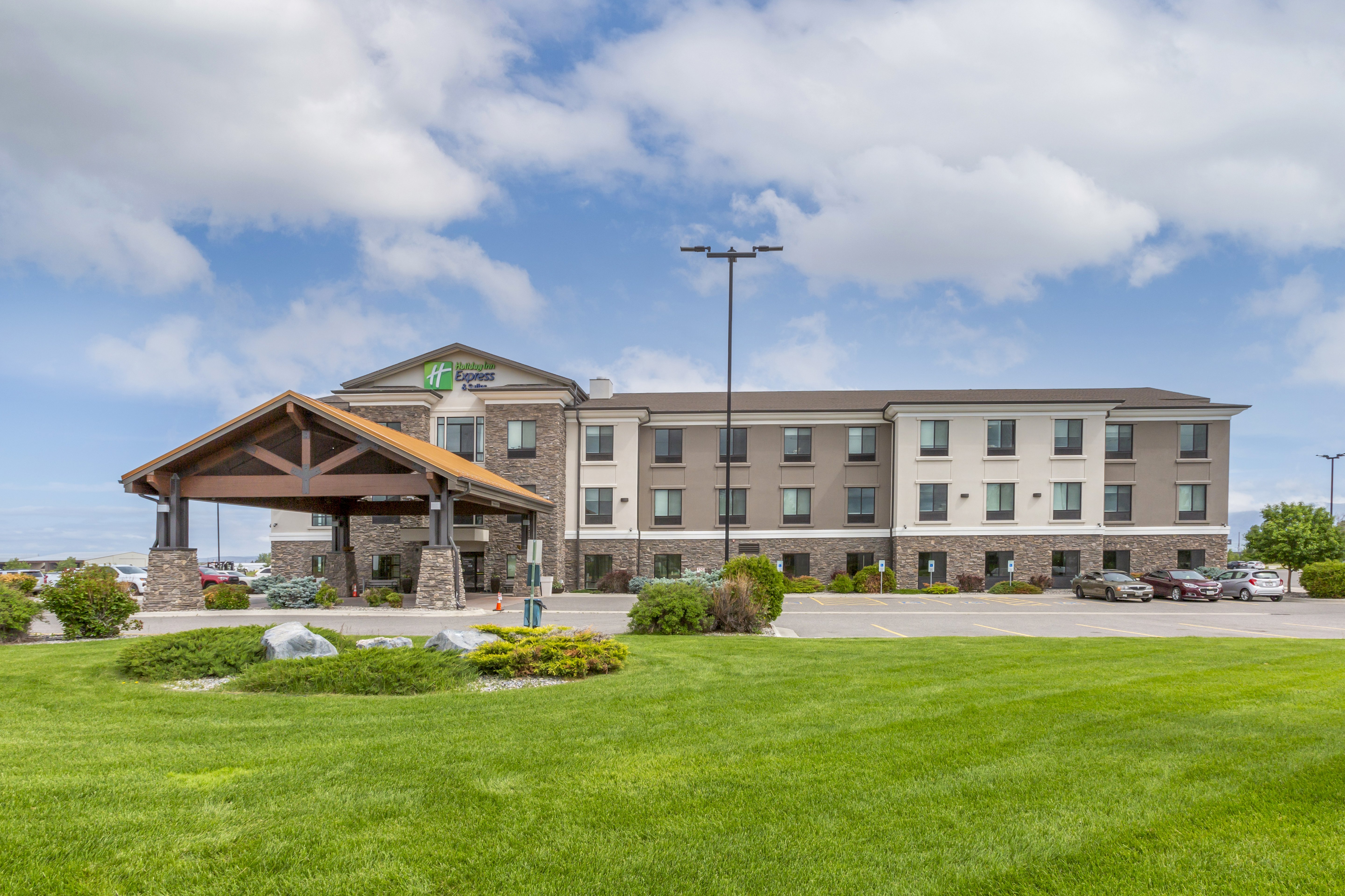 Holiday Inn Express Hotel And Suites Belgrade 5/54
