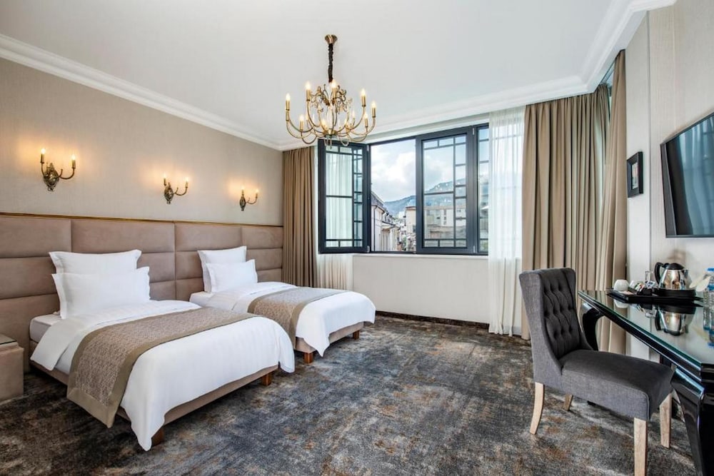 Ambassadori Hotel Tbilisi 32/73