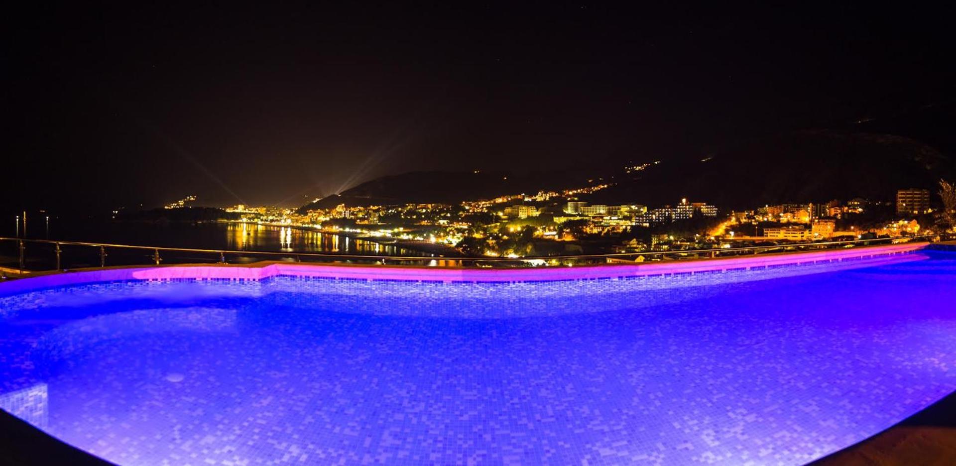 Hotel Ponta Nova 24/50