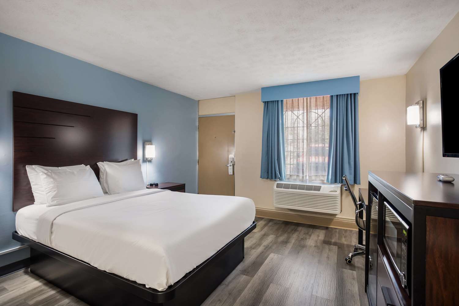 Room, Queen Bed