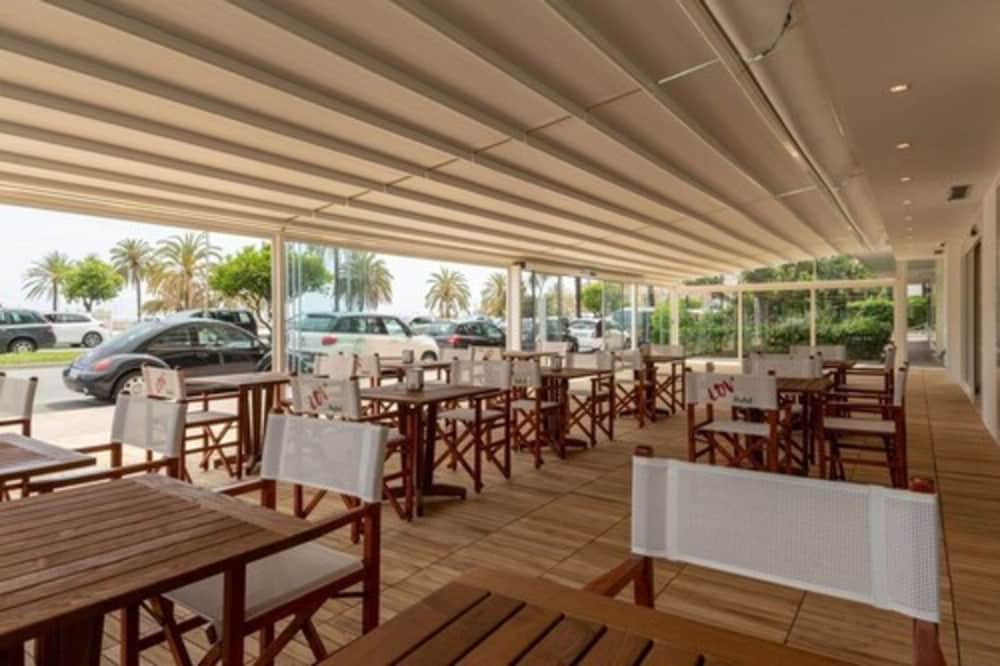 La Dolce Vita Hotel 22/30