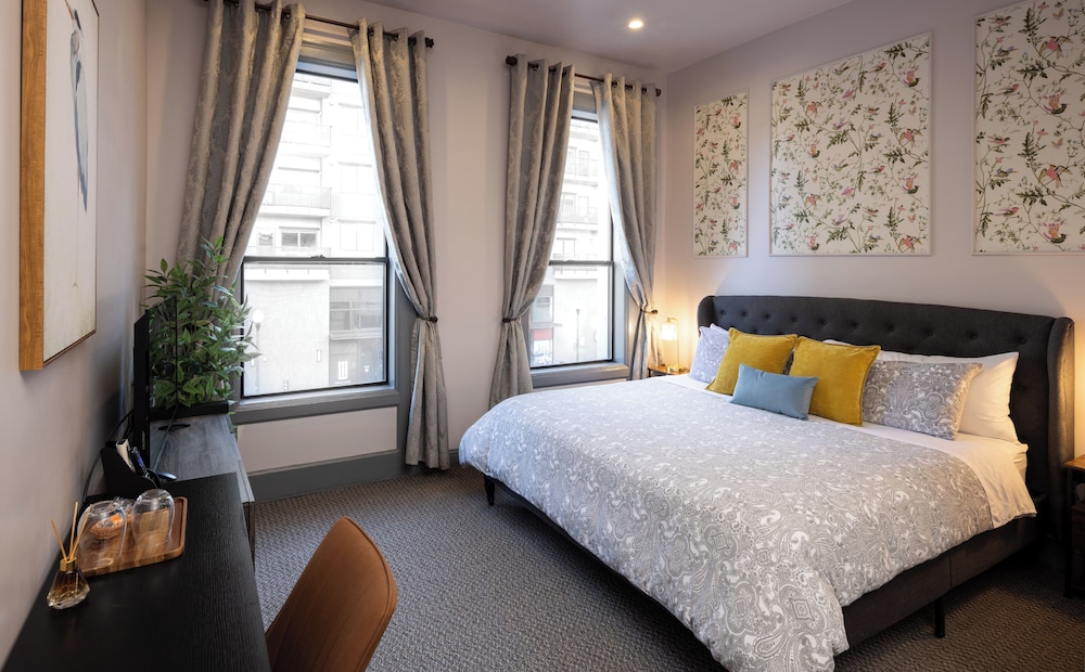 Standard, Single, King Bed
