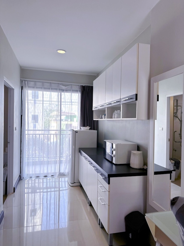 Romyen Garden Place 20/50