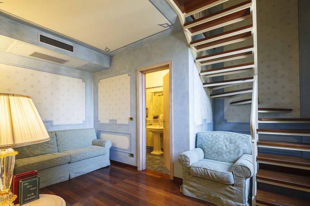 Suite Nettuno 23/60