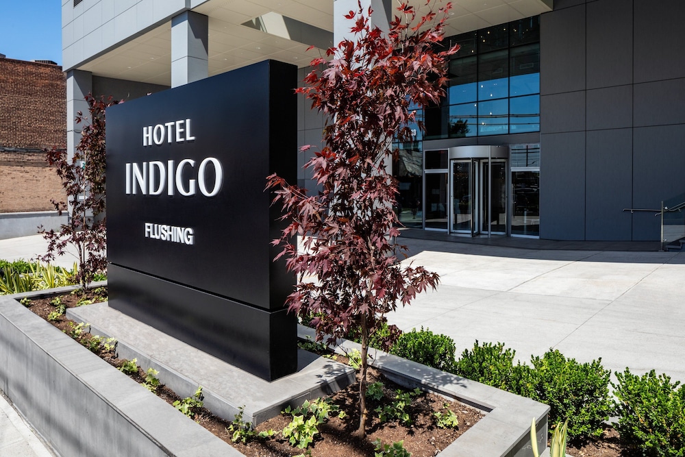 Hotel Indigo Flushing 35/50