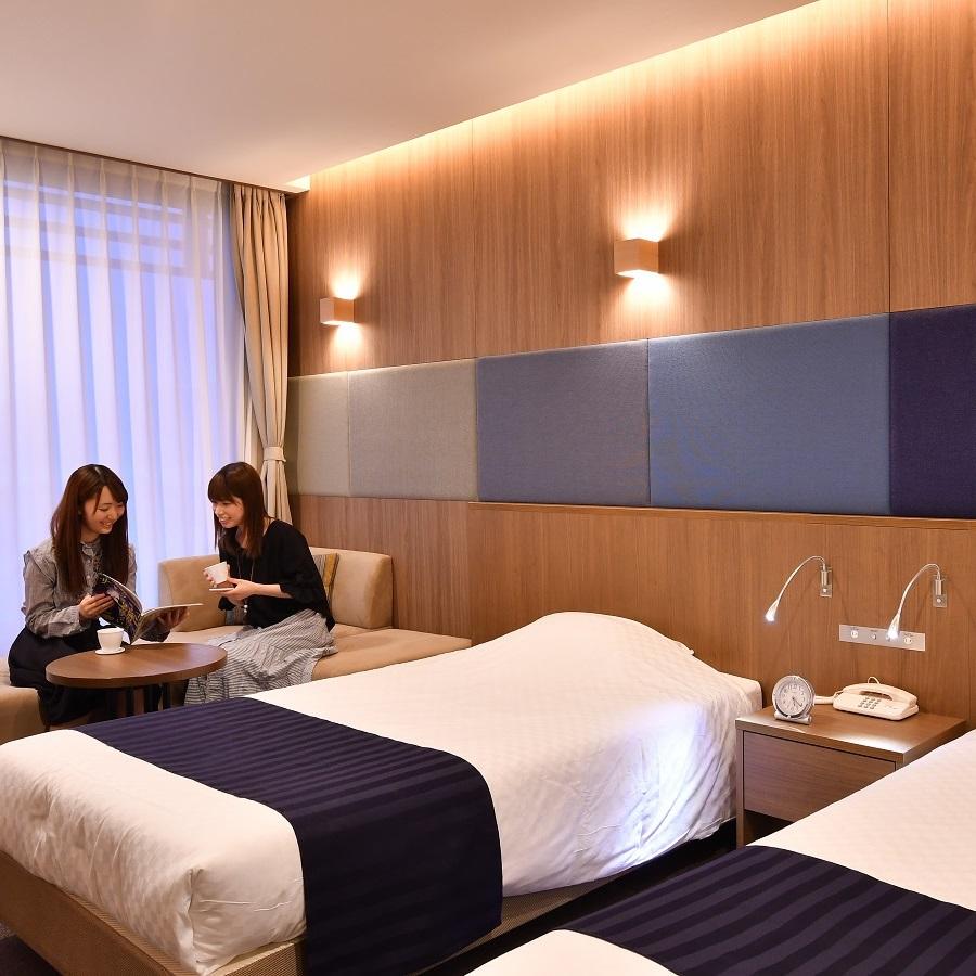 Capital Hotel 1000 28/42