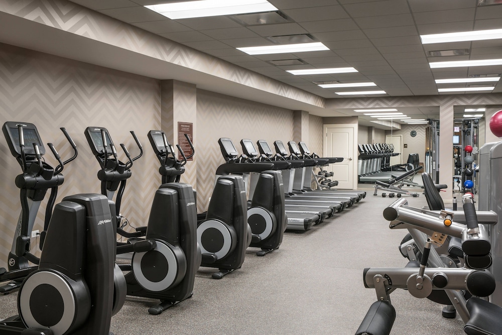 Residence Inn Chicago Downtown Loop 33/82