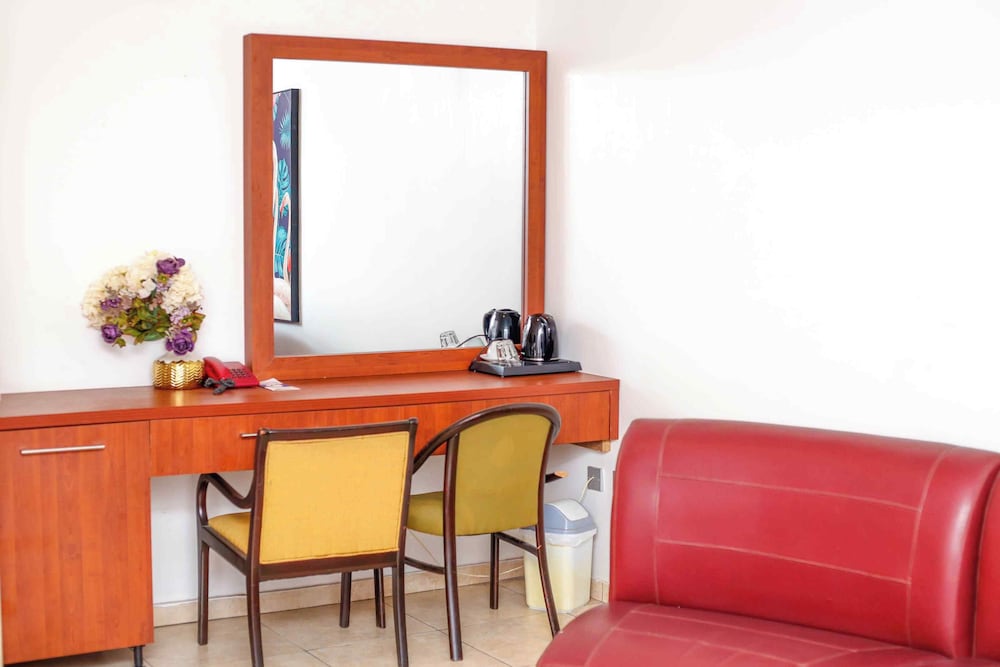Hotel Tulip Inn Accra 49/62