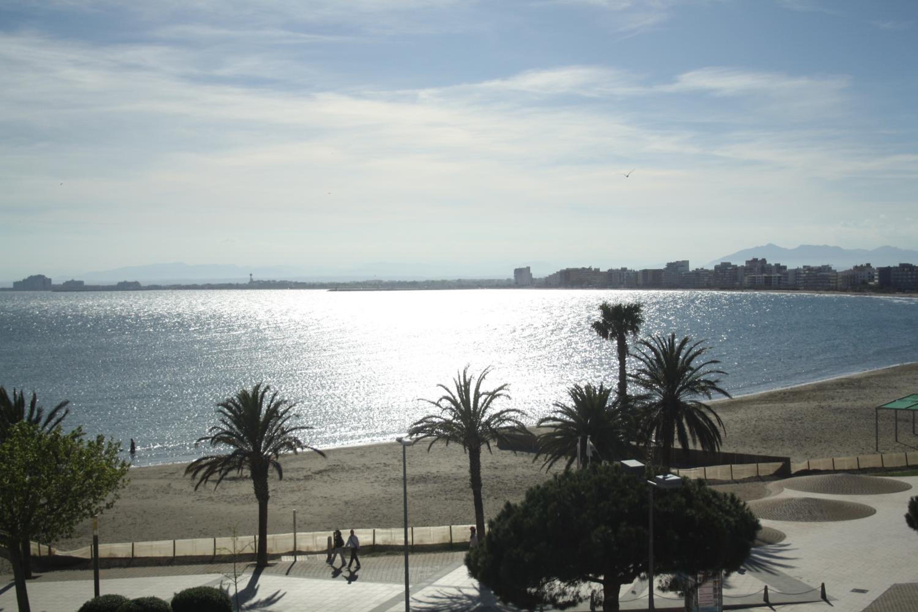 Hotel Vela 34/54