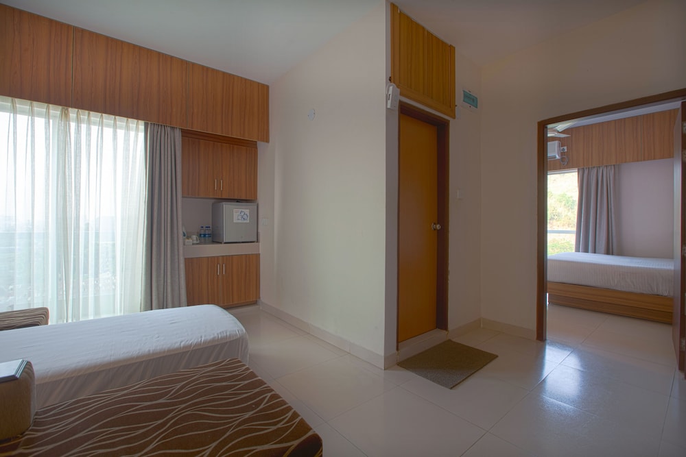 Neeshorgo Hotel And Resort Ltd 17/45