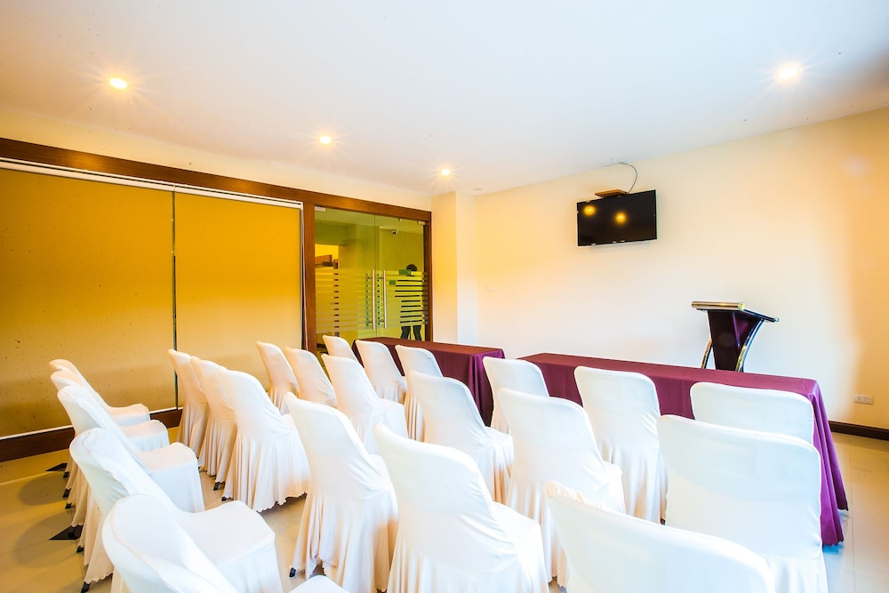 Romantic Khon Kaen Hotel 45/52
