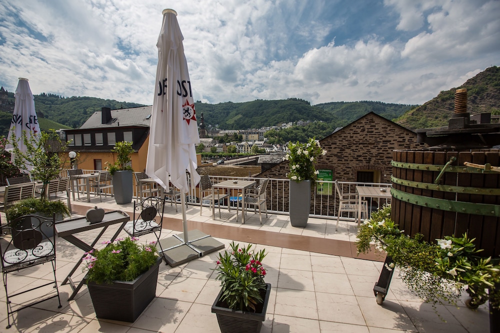Hotel Traumblick 6/50