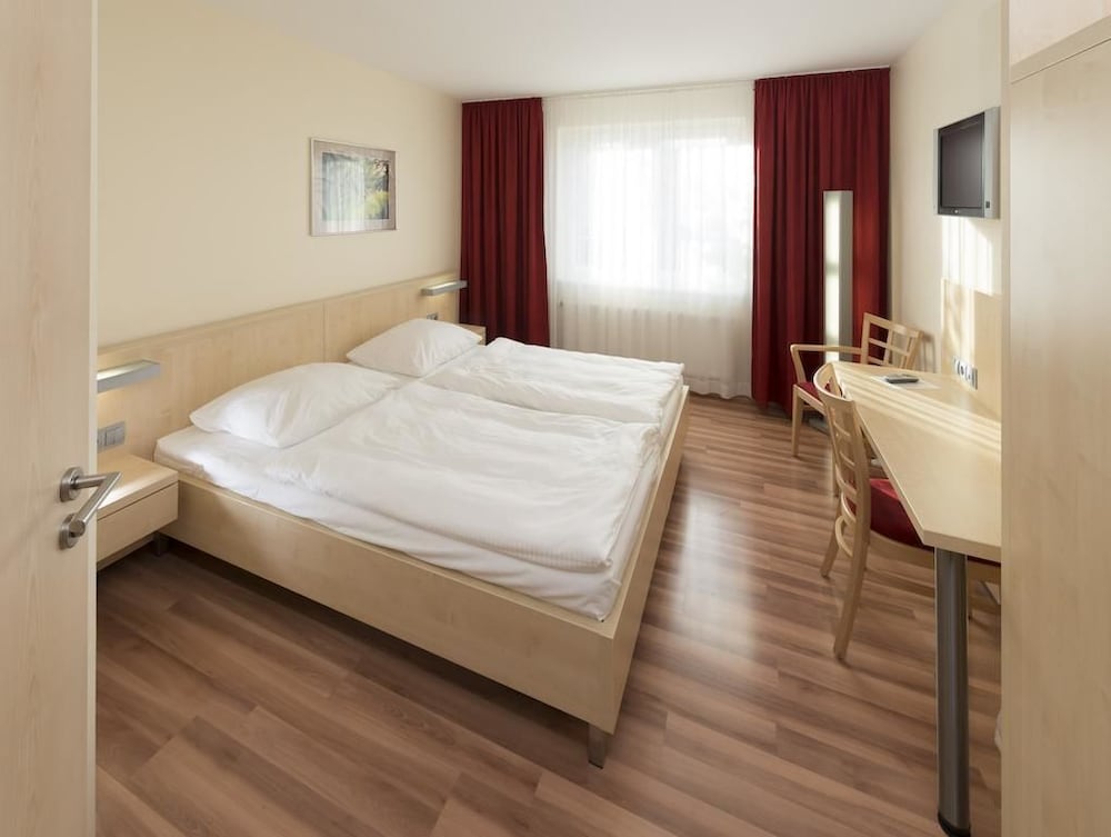 Autohof Hotel Salzbergen 6/17