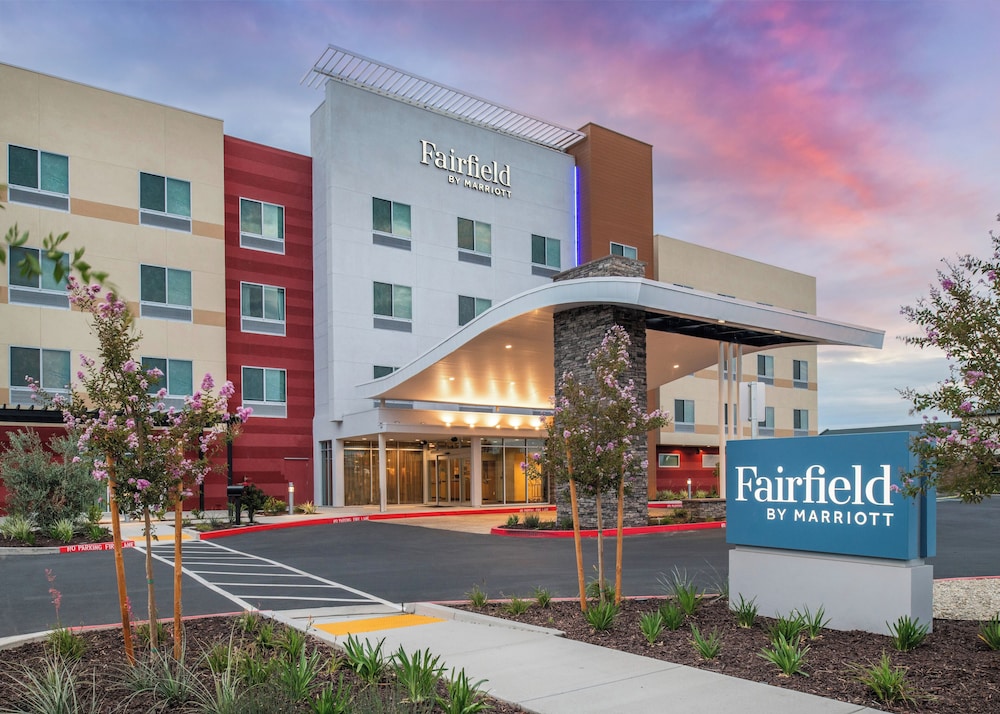 Fairfield Inn & Suites Stockton Lathrop 45/54