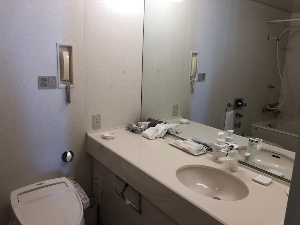 KUSHIRO PRINCE HOTEL 72/74