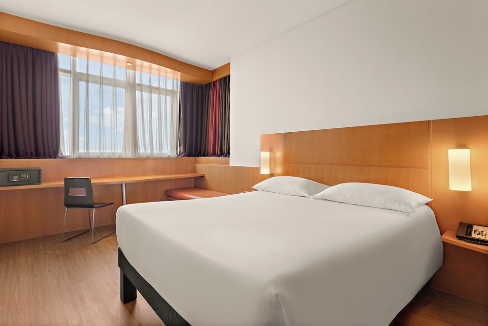 شقة بسرير مزدوج بغرفة نوم واحدة، Ibis Abu Dhabi Gate Hotel 4/10