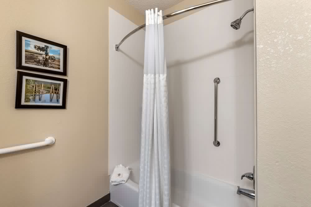 Comfort Inn and Suites El Dorado, AR 8/30