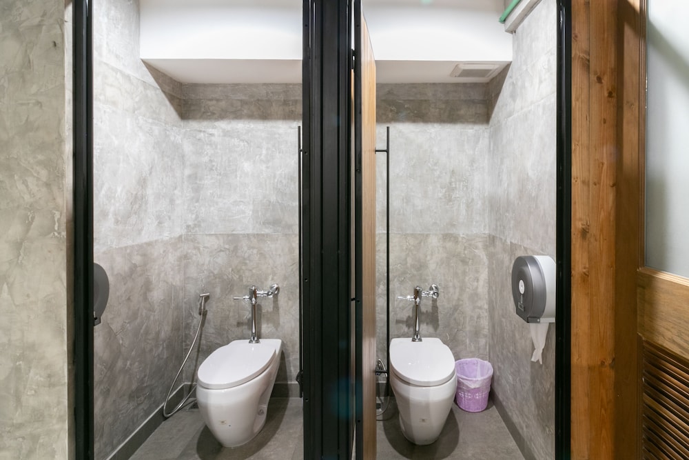 Zleepmotion Bangkok Sukhumvit 41/45
