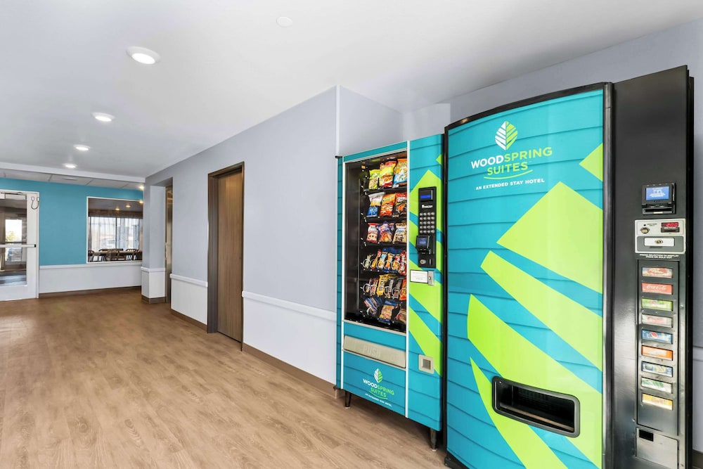 WoodSpring Suites Centennial - Denver Tech Center 44/64
