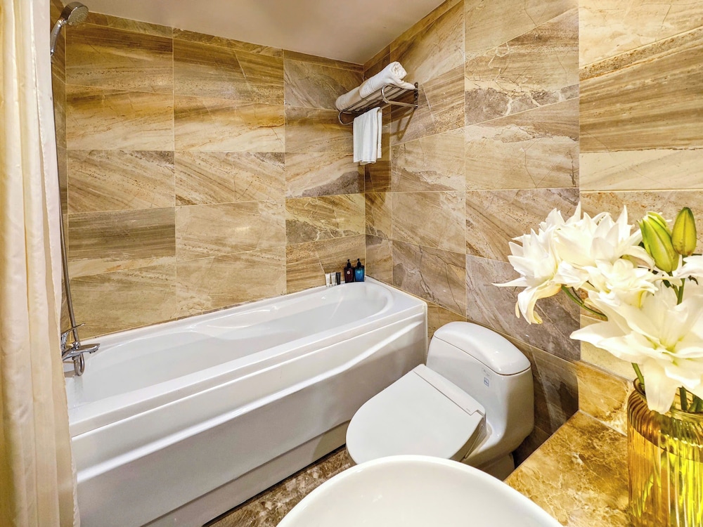 Nhat Ha 2 Hotel 50/50