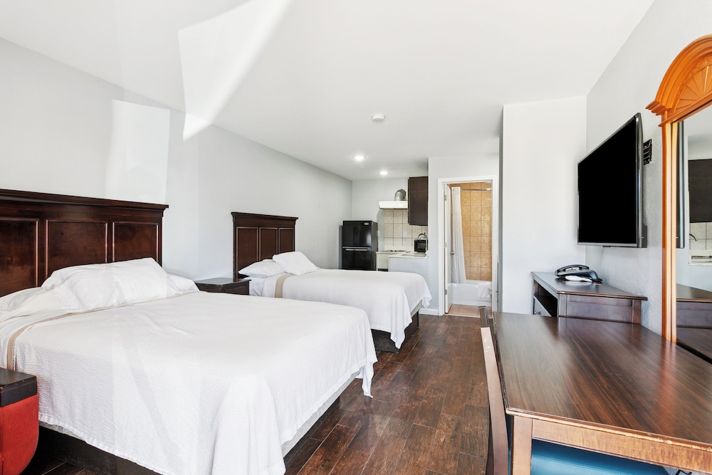 LaPlace Motel 18/30