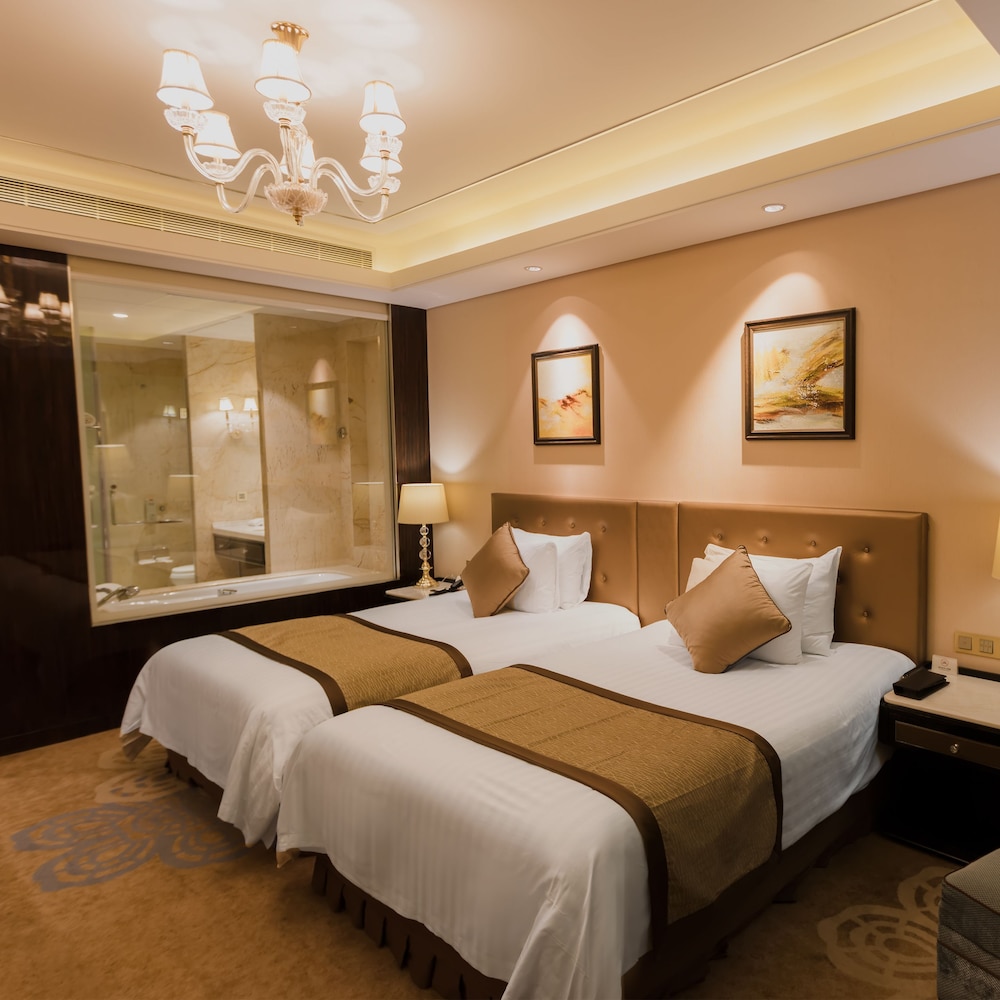 Dongwu New Century Grand Hotel Huzhou 9/31