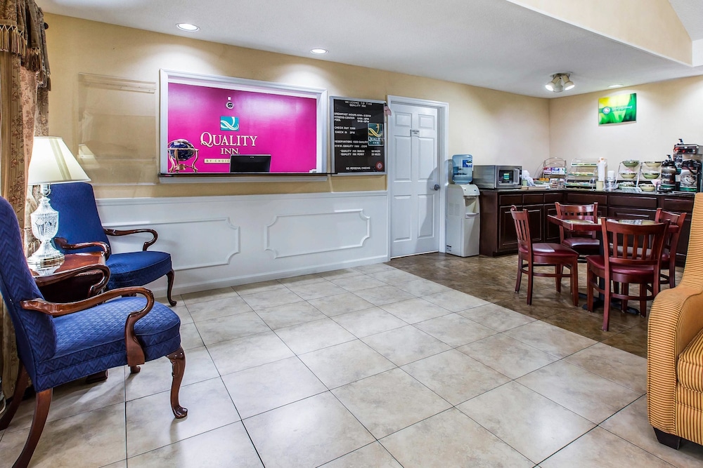 Quality Inn Eastman 7/43