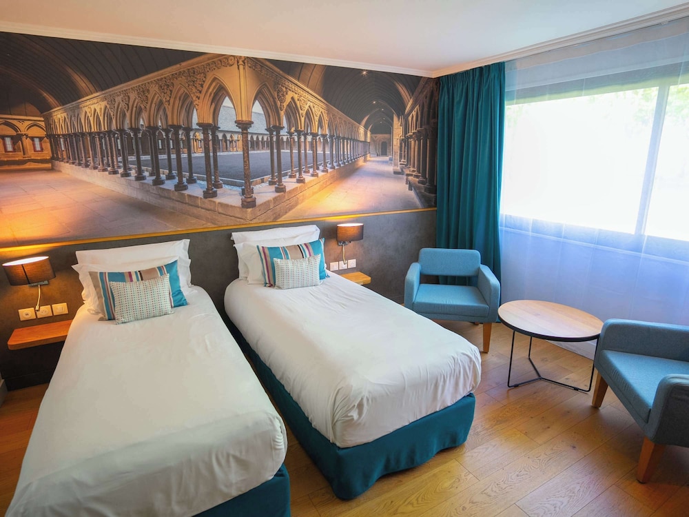 Mercure Mont Saint Michel 27/78