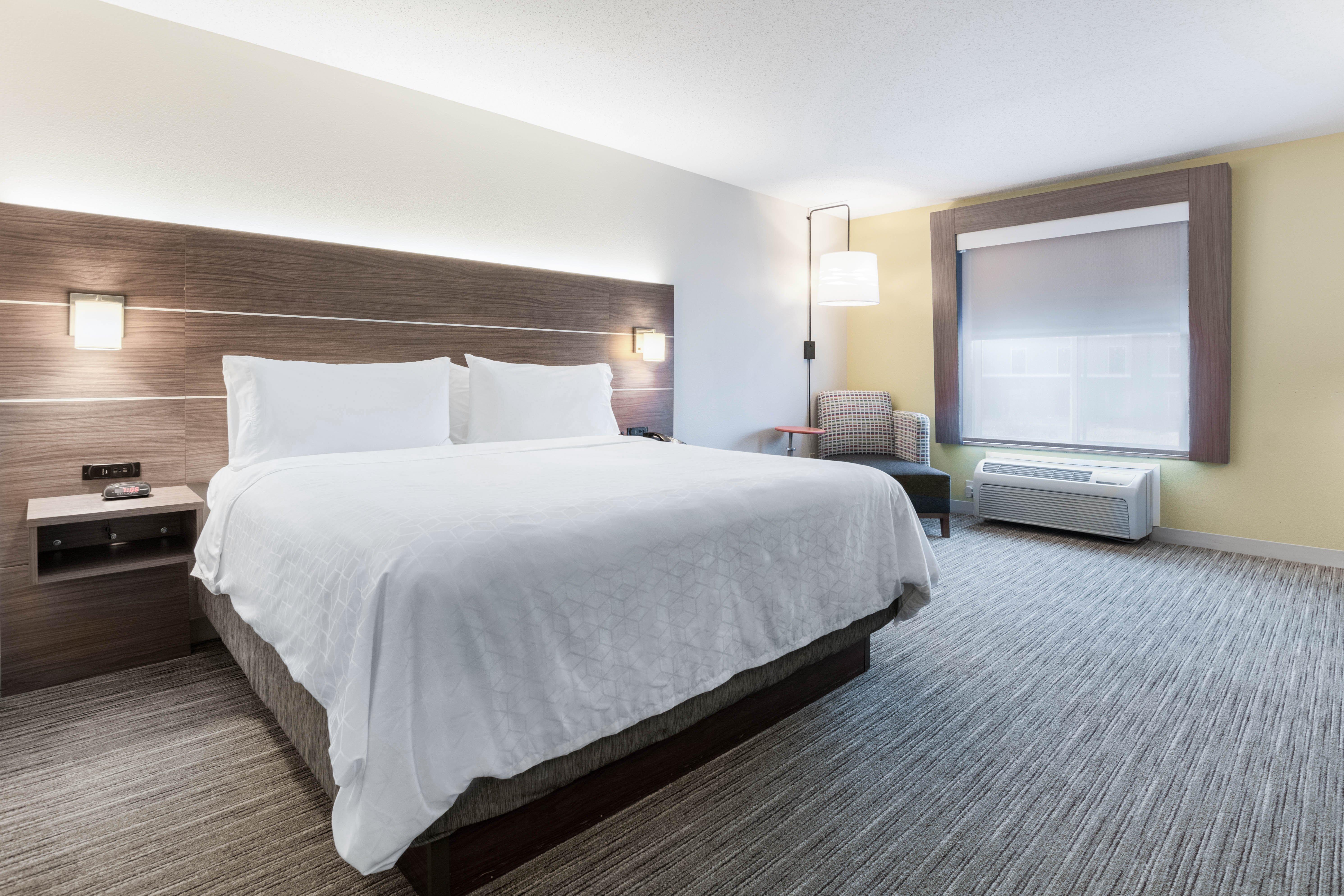 Room, King Bed