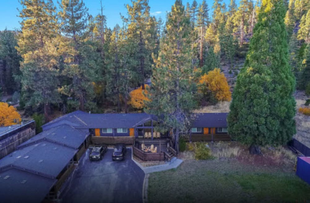 Basecamp Tahoe City 4/31