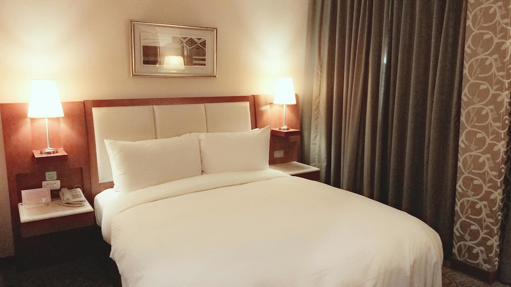 Elegance Hotel Taipei 19/44