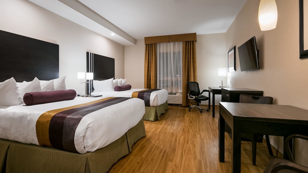 Best Western Plus Drayton Valley All Suites 15/41