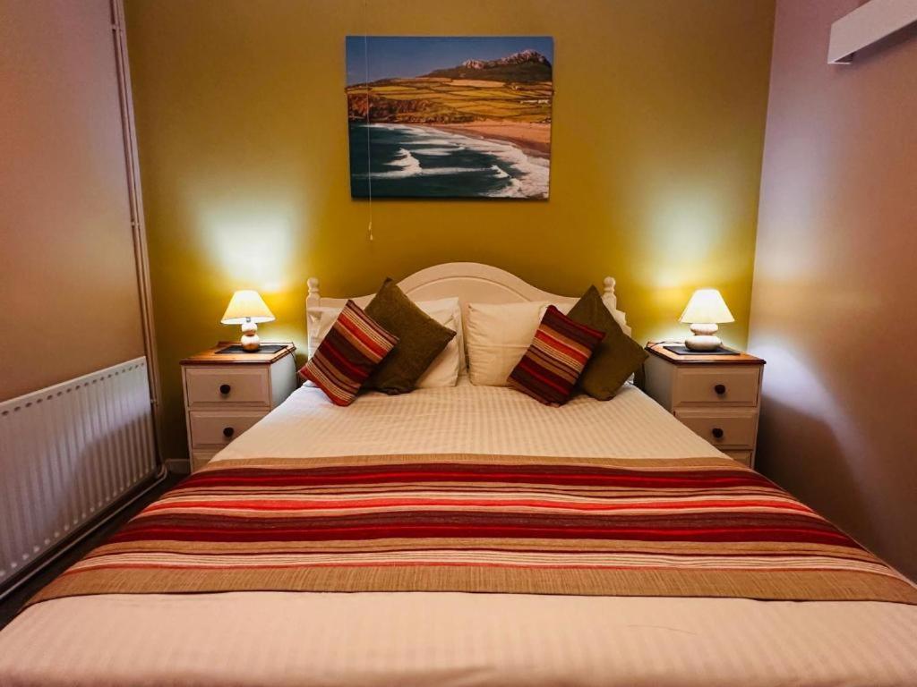 Compact, Double Bed