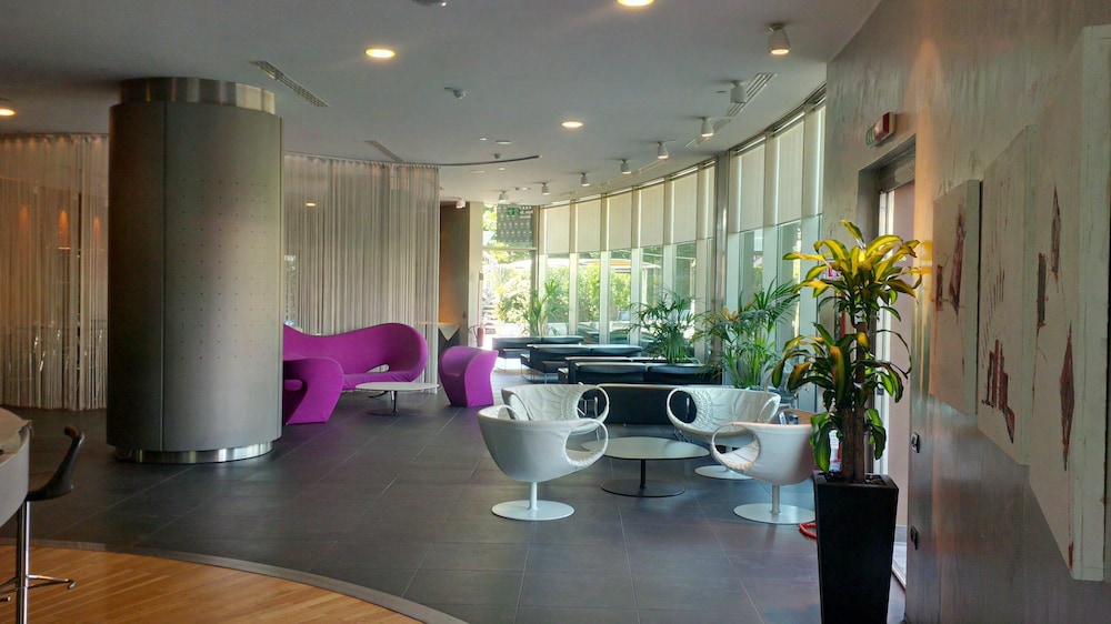Best Western Plus The Hub Hotel 34/53