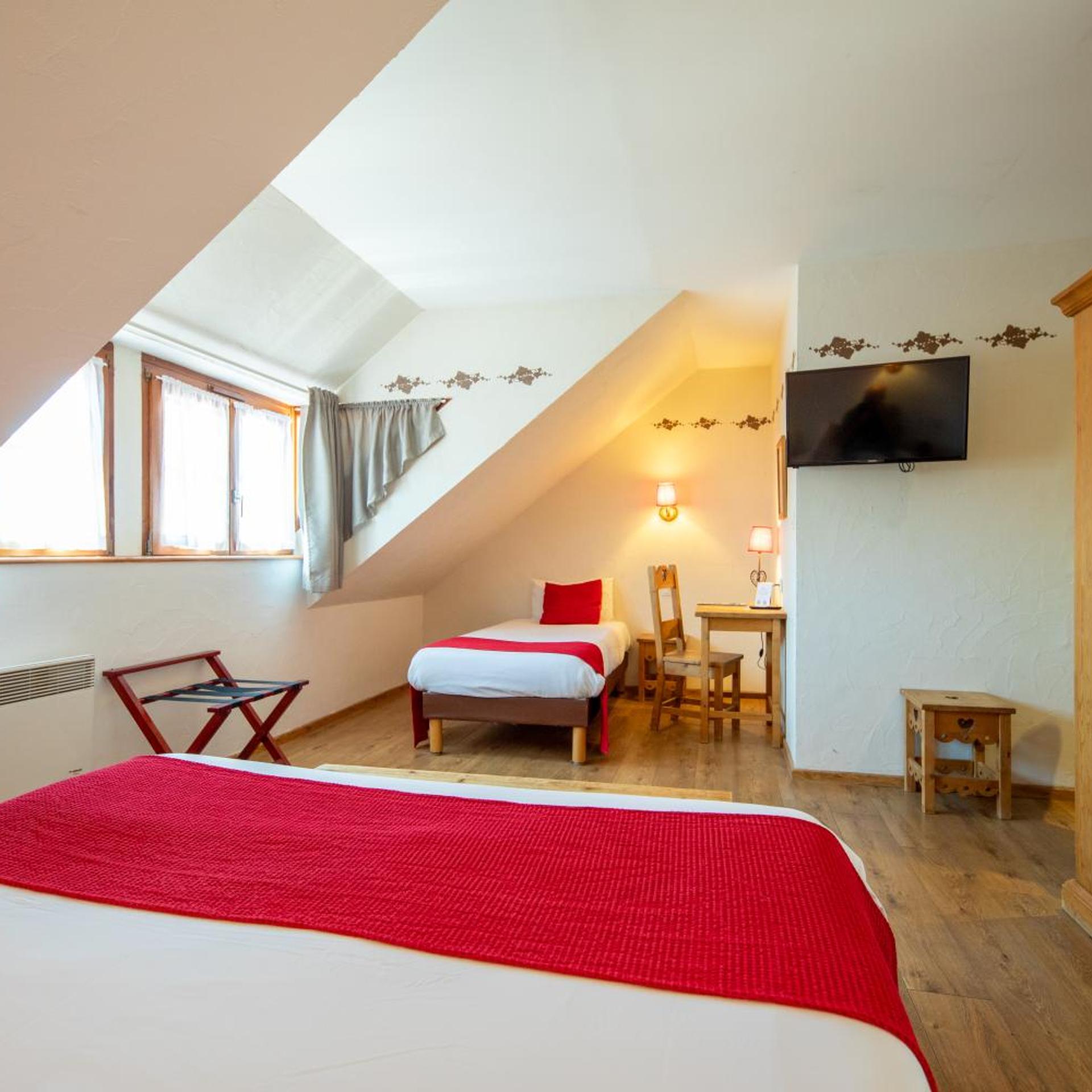 غرفة عائلية، Inter Hotel Colmar Sud La Ferme Du Pape Hostellerie 4/6
