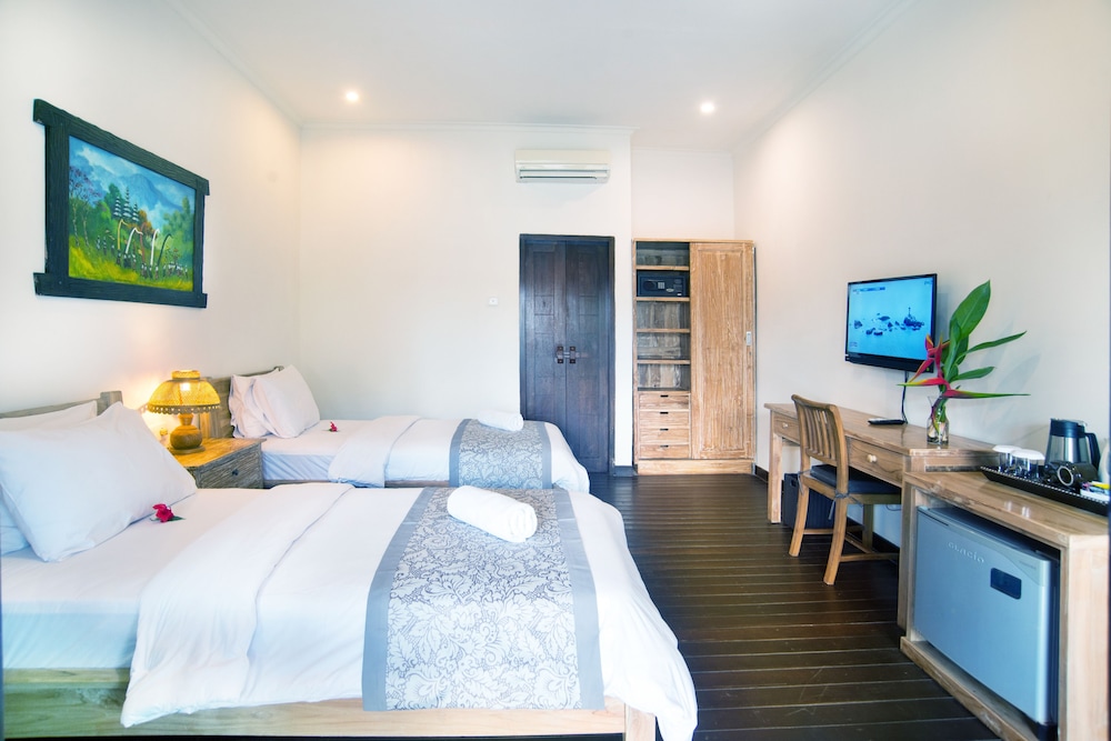 Royal Regantris Villa Karang 26/65