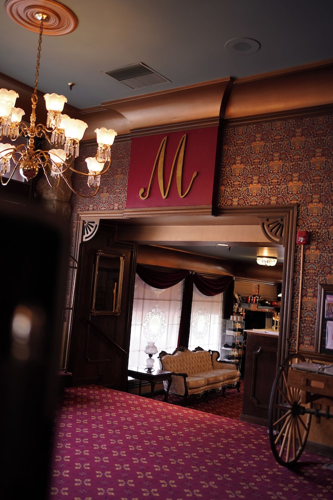 Mizpah Hotel 5/38
