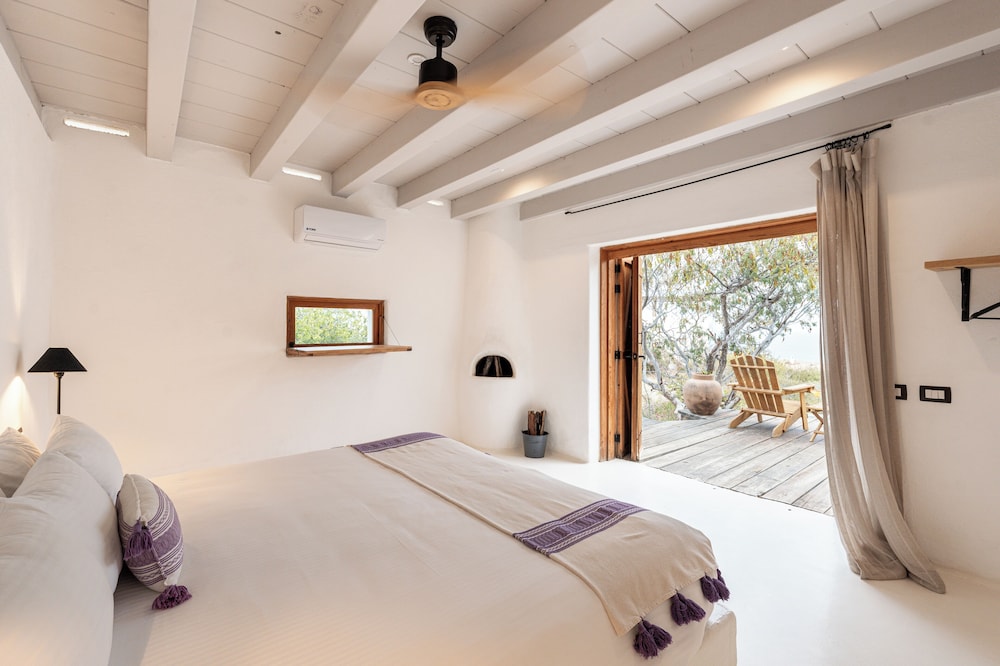 PRIVATE, ROOF TOP, COTTAGE, SUITE, PLUNGE POOL