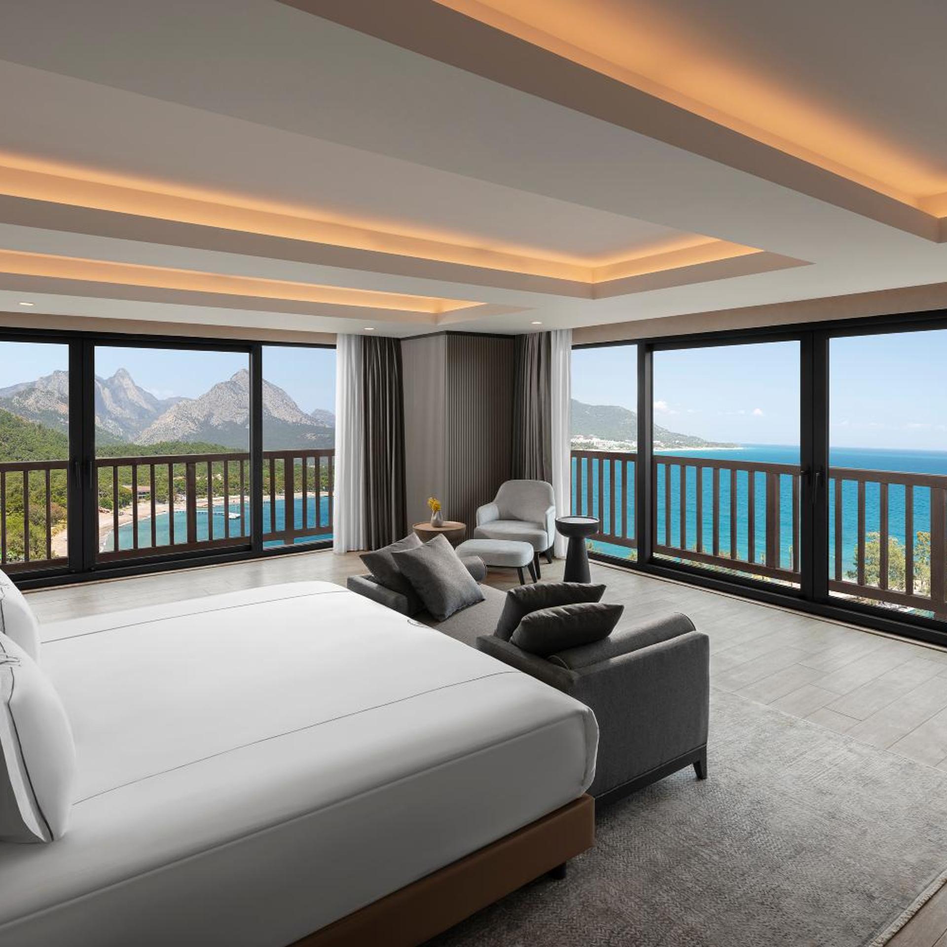 Grand, Unique, Suite, Sea View 6/9