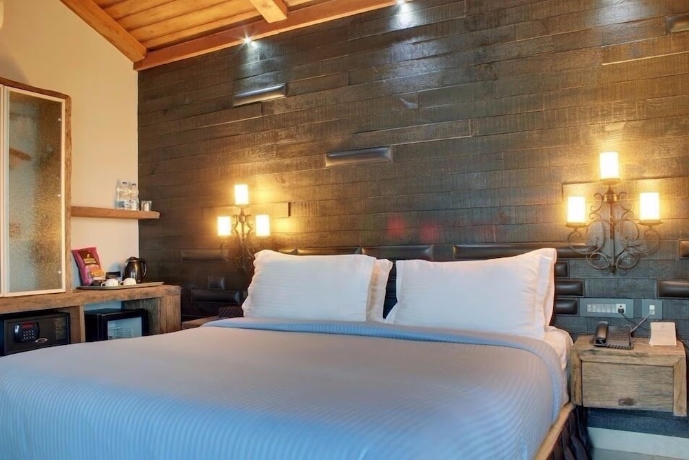 The Baga Beach Resort 25/66