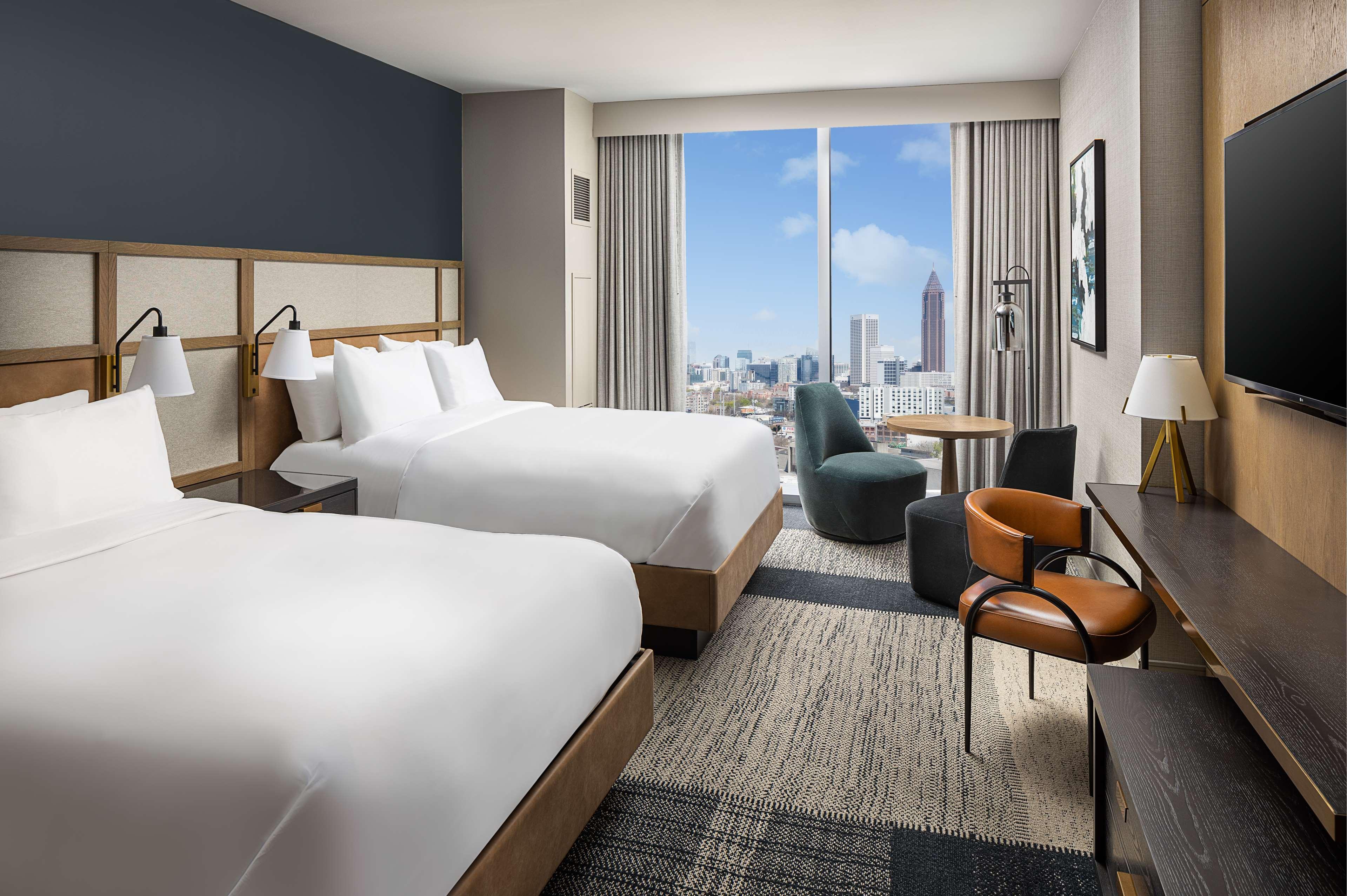 Skyline, 2 Queen Beds, City View, Accessible