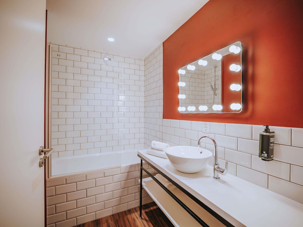 ibis Styles Lens Centre Gare 49/50