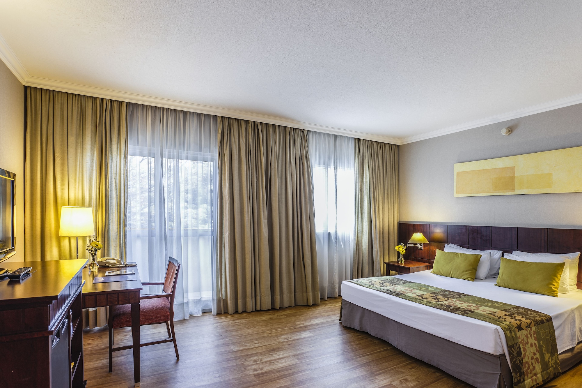 SUPERIOR, SINGLE, TWIN BEDS, BALCONY