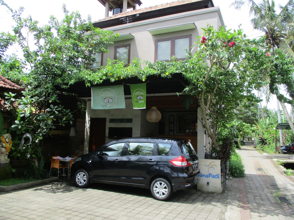 Uma Padi Villa 3/75
