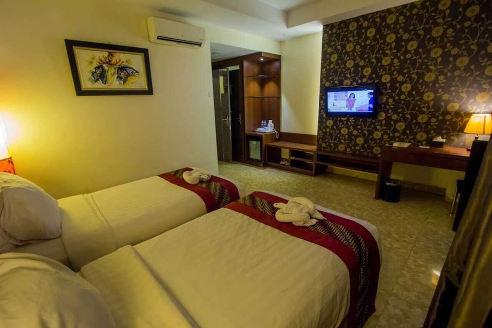 Zia Boutique Hotel 8/32